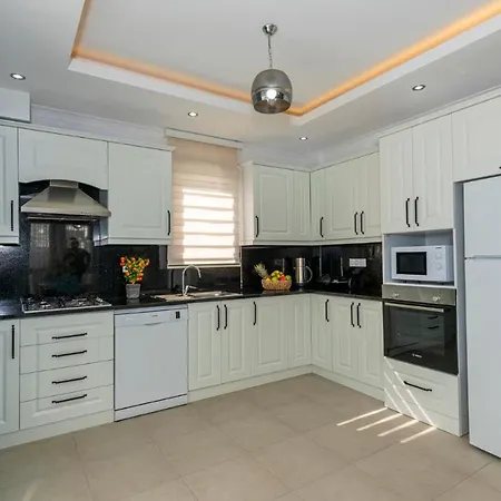 Hisar 1 - 4 Bedroom In Hisaroenue Вилла